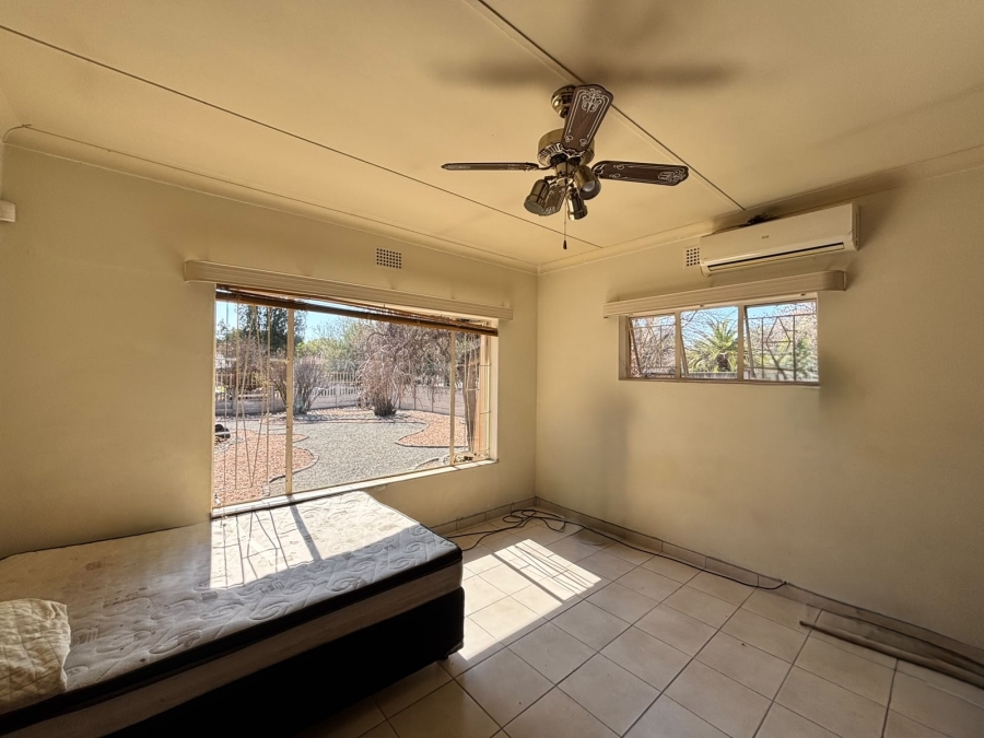 3 Bedroom Property for Sale in La Hoff North West